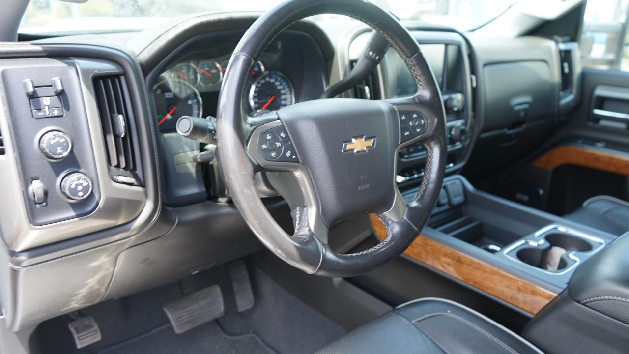 Chevrolet Silverado 3500HD 4WD Crew Cab 167.7" High Country 2019