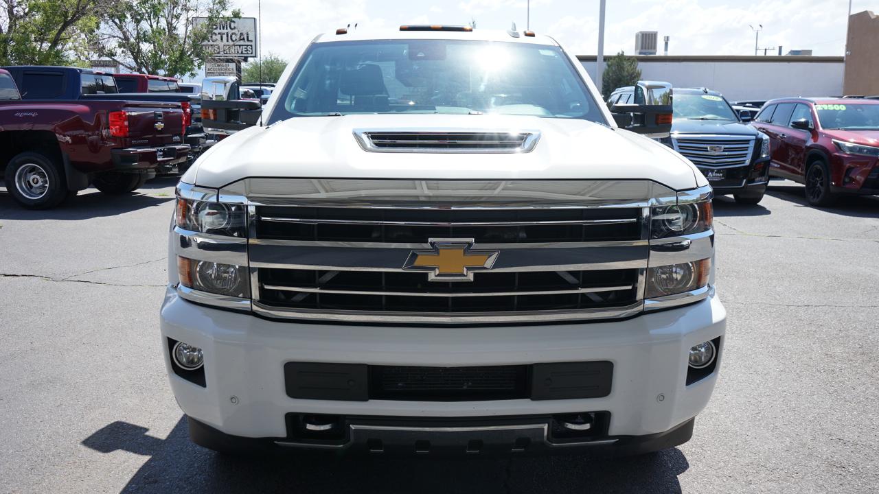 Chevrolet Silverado 3500HD 4WD Crew Cab 167.7" High Country 2019