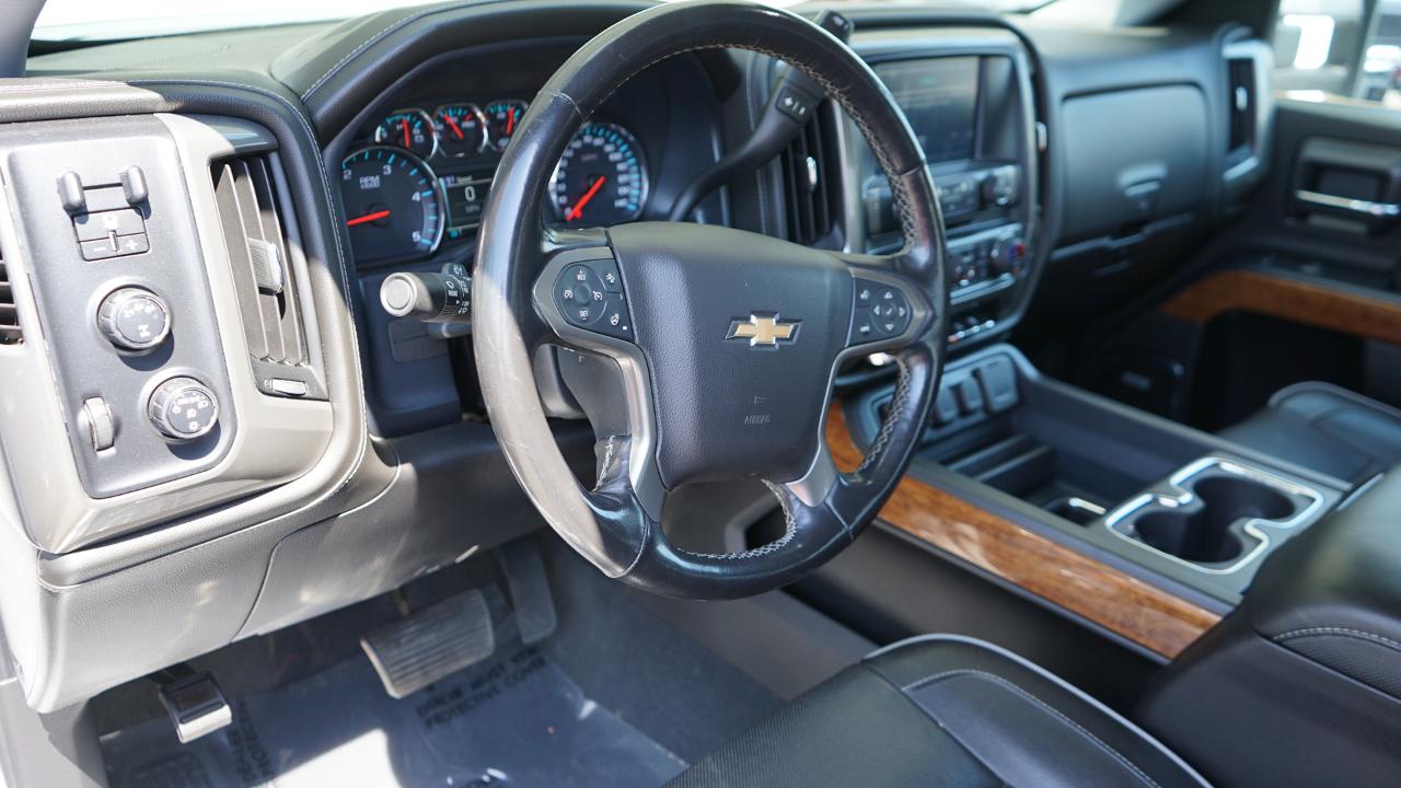 Chevrolet Silverado 3500HD 4WD Crew Cab 167.7" High Country 2019
