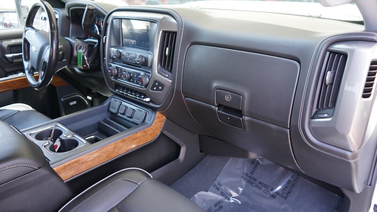 Chevrolet Silverado 3500HD 4WD Crew Cab 167.7" High Country 2019