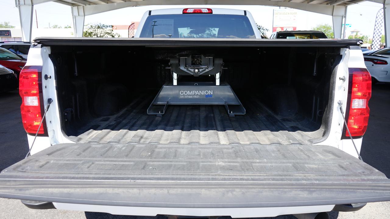 Chevrolet Silverado 3500HD 4WD Crew Cab 167.7" High Country 2019
