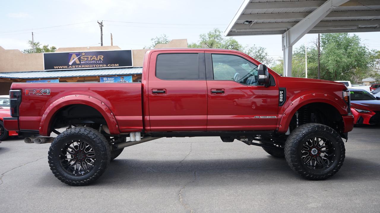 Ford Super Duty F-250 SRW Platinum 4WD Crew Cab 6.75' Box 2017