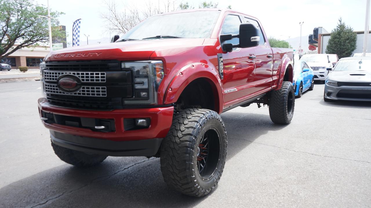 Ford Super Duty F-250 SRW Platinum 4WD Crew Cab 6.75' Box 2017
