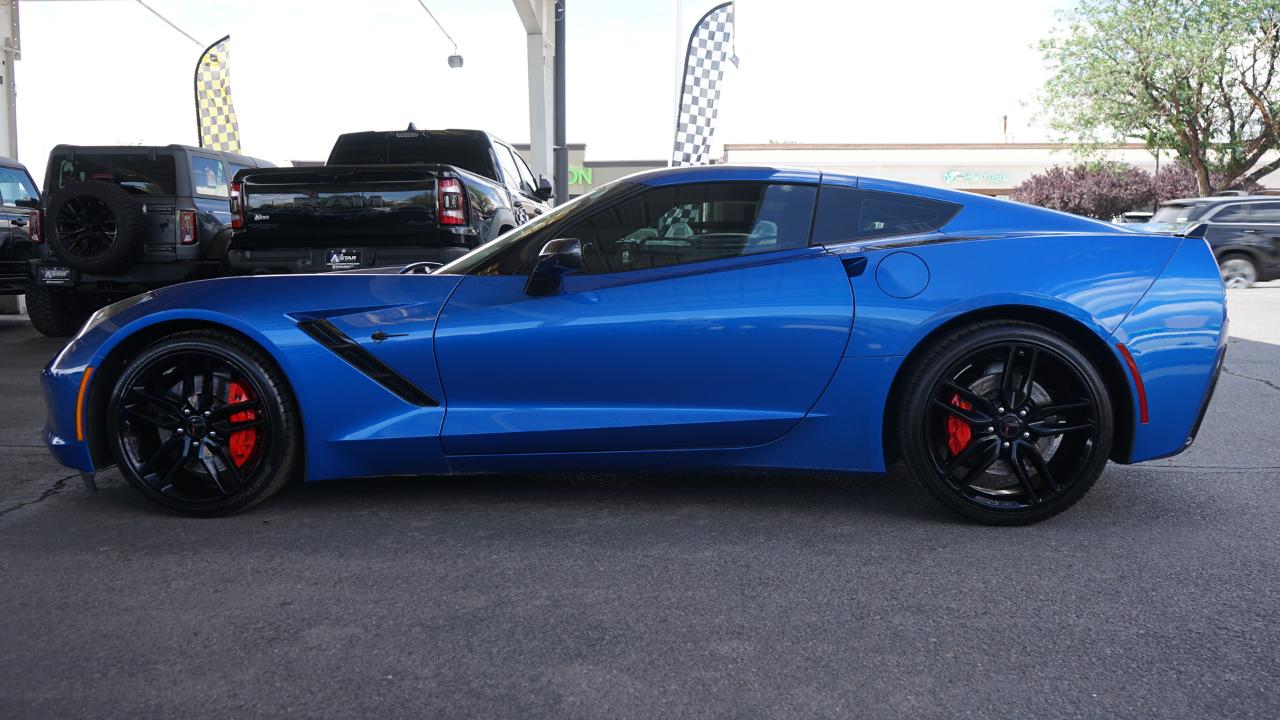 Chevrolet Corvette 2dr Stingray Z51 Cpe w/3LT 2016
