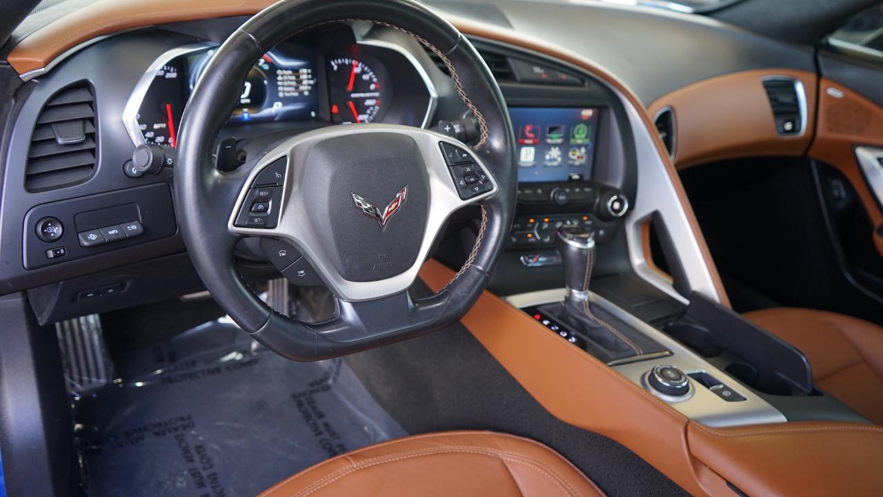 Chevrolet Corvette 2dr Stingray Z51 Cpe w/3LT 2016