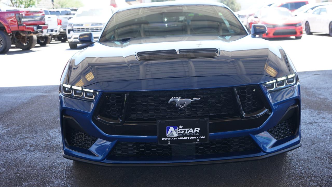 Ford Mustang GT Fastback 2024