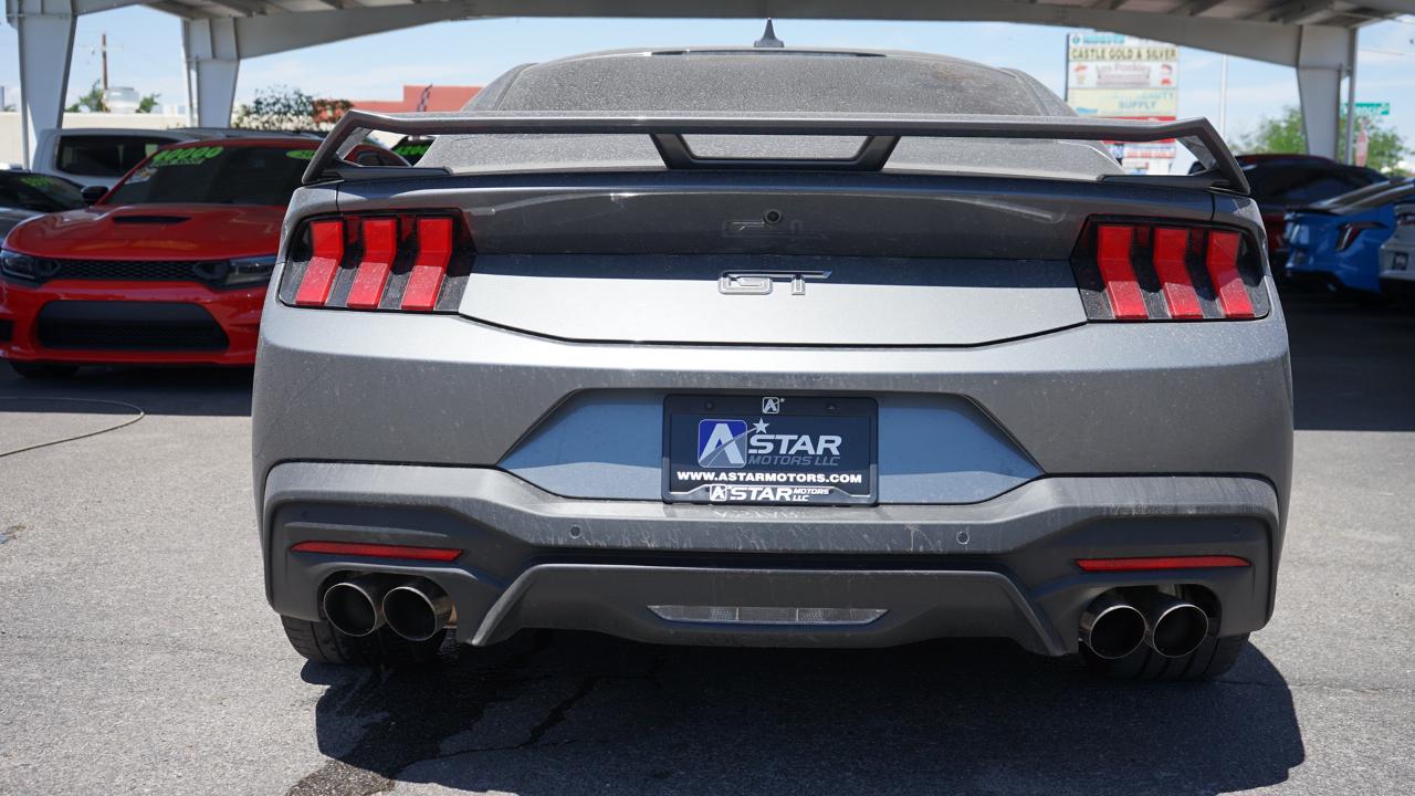 Ford Mustang GT Fastback 2025