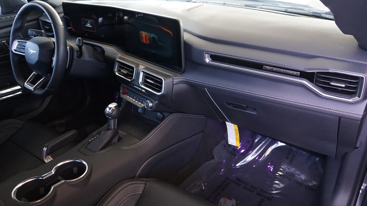 Ford Mustang GT Fastback 2025