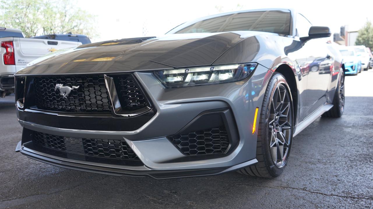 Ford Mustang GT Fastback 2025