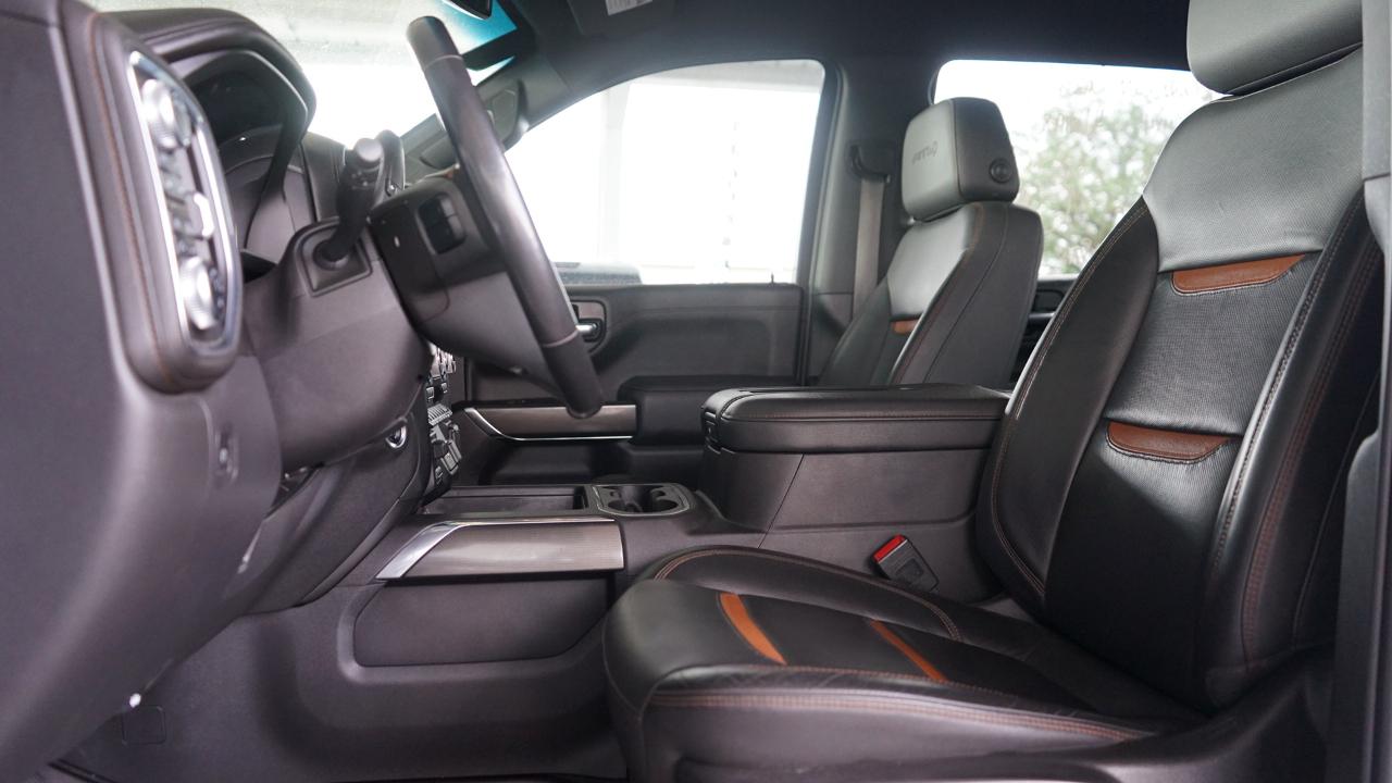 GMC Sierra 1500 4WD Crew Cab 147" AT4 2021