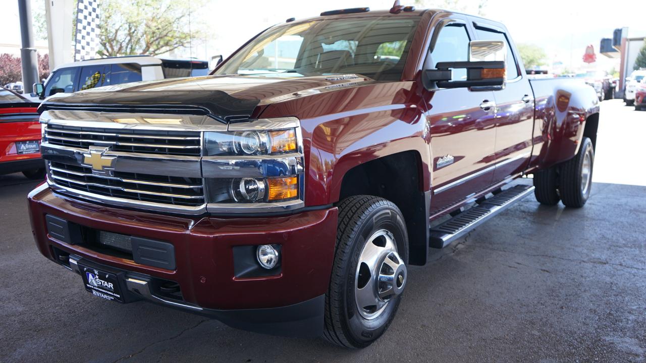 Chevrolet Silverado 3500HD 4WD Crew Cab 167.7" High Country 2016