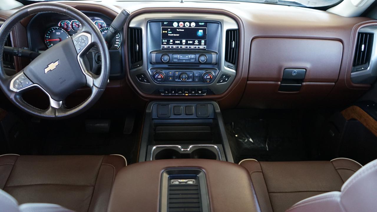 Chevrolet Silverado 3500HD 4WD Crew Cab 167.7" High Country 2016