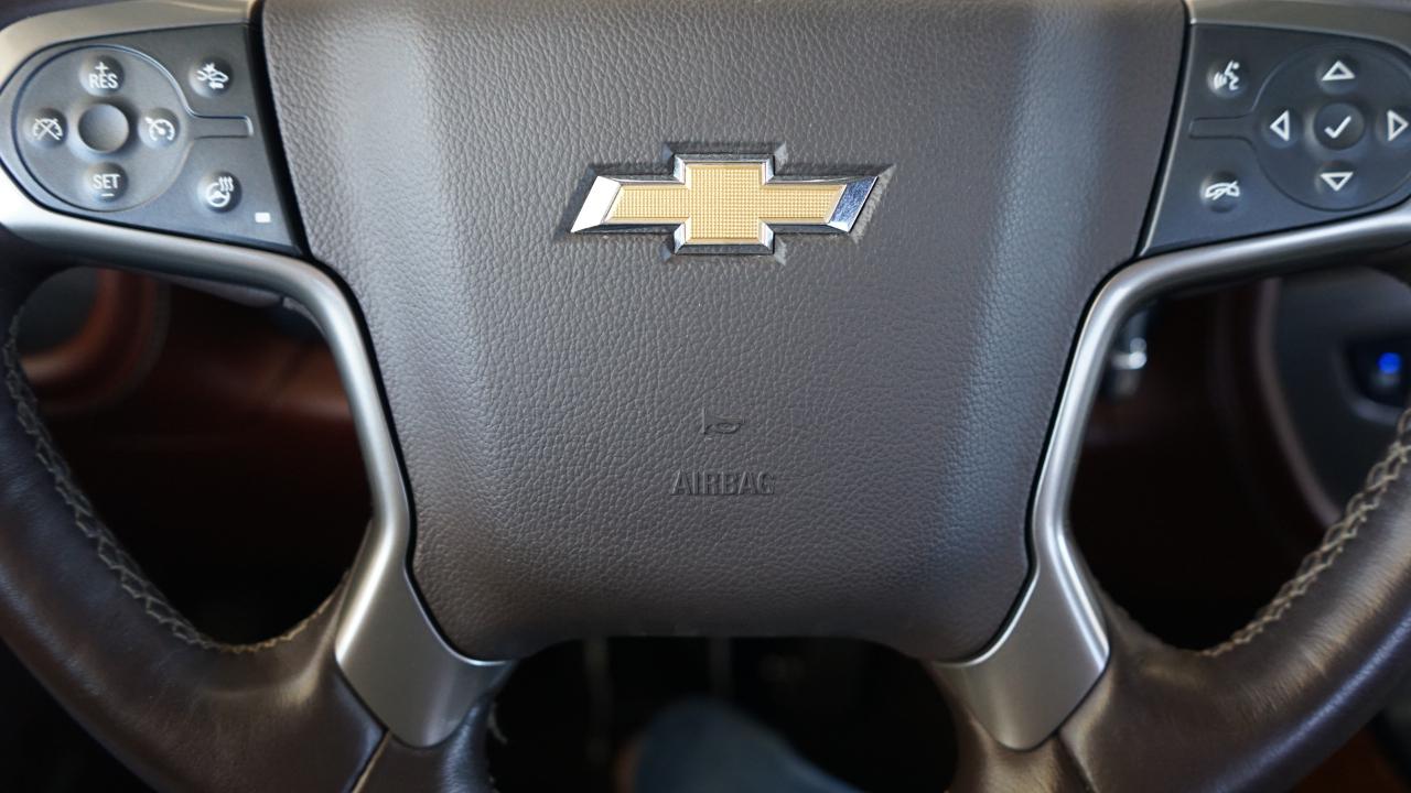 Chevrolet Silverado 3500HD 4WD Crew Cab 167.7" High Country 2016