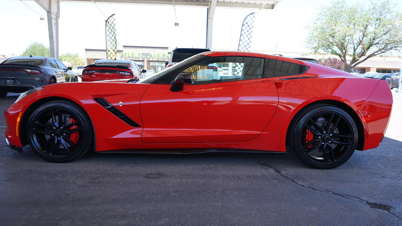 Chevrolet Corvette 2dr Stingray Z51 Cpe w/3LT 2016