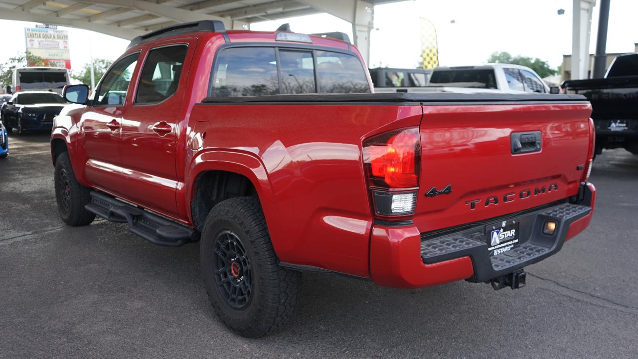 Toyota Tacoma 4WD SR Double Cab 5' Bed V6 AT (Natl) 2022