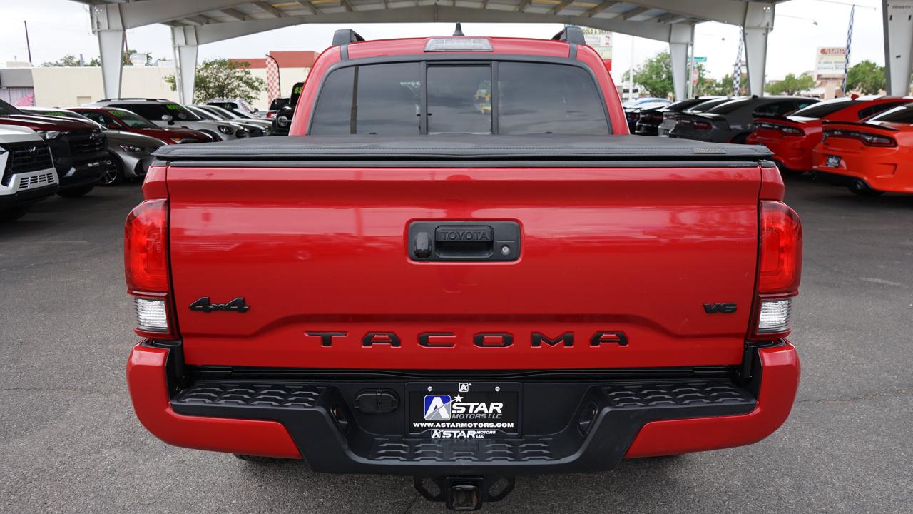 Toyota Tacoma 4WD SR Double Cab 5' Bed V6 AT (Natl) 2022