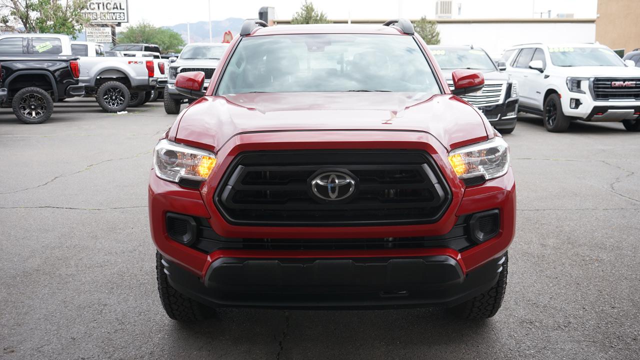 Toyota Tacoma 4WD SR Double Cab 5' Bed V6 AT (Natl) 2022