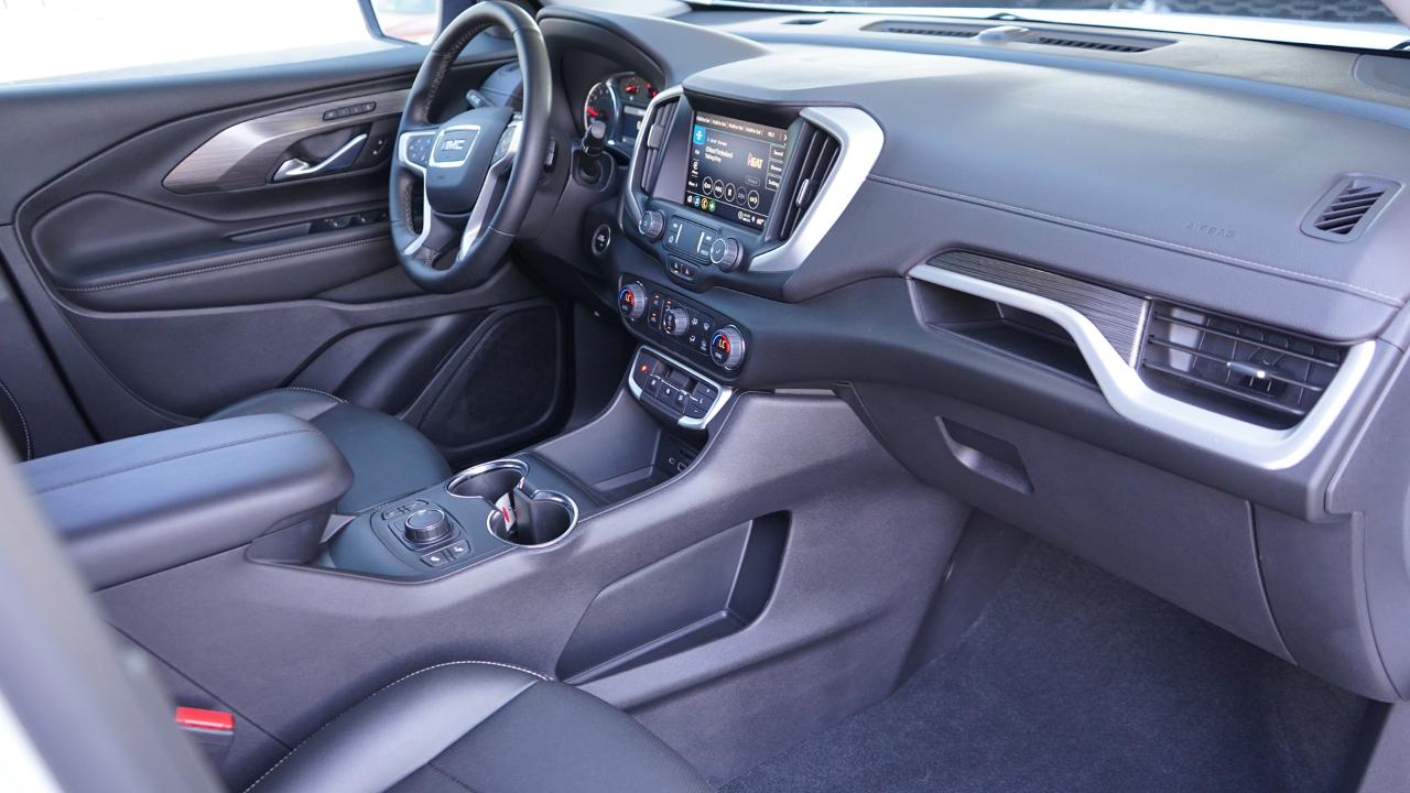 GMC Terrain FWD 4dr SLT 2023