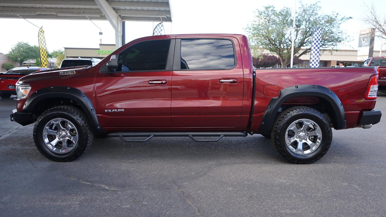 RAM 1500 Big Horn 4x4 Crew Cab 5'7" Box 2020