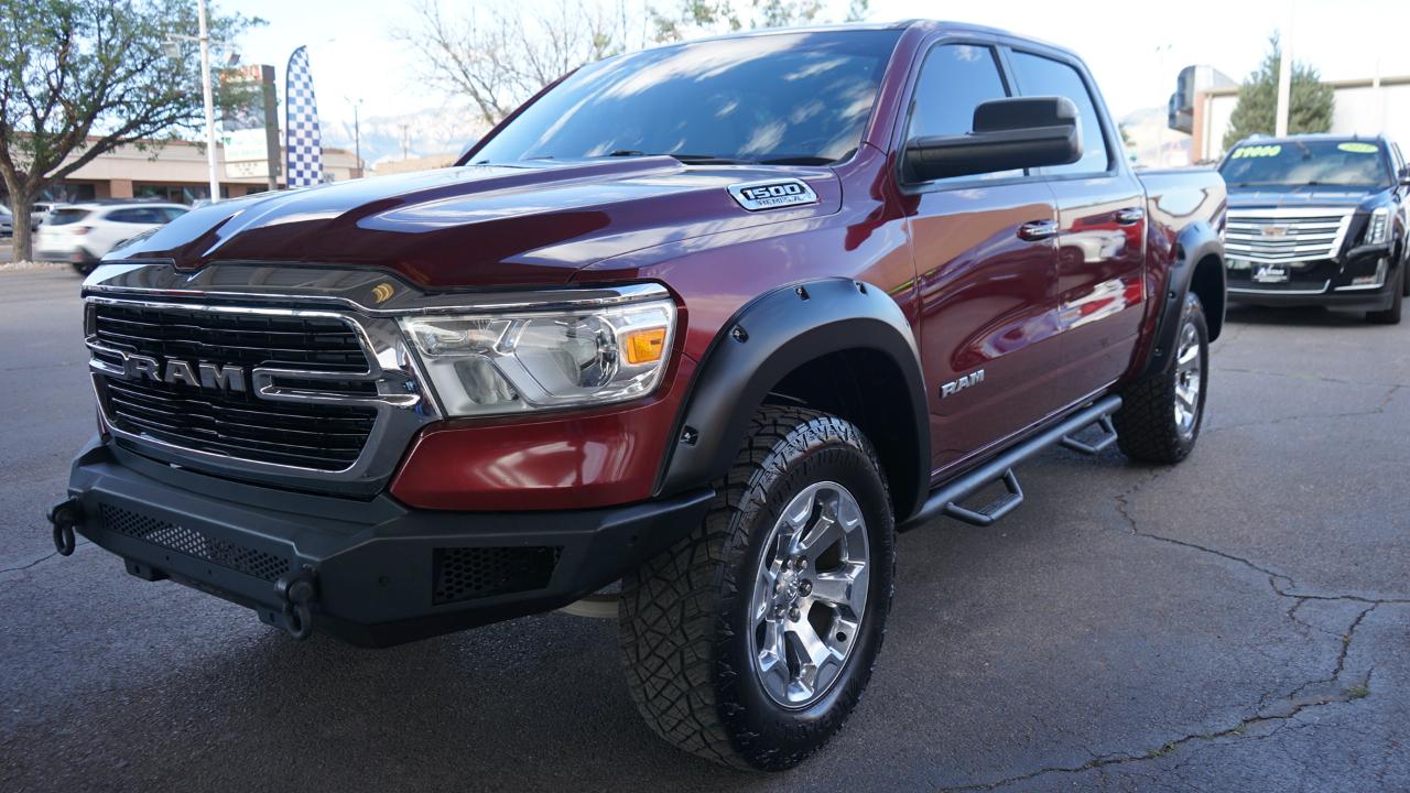 RAM 1500 Big Horn 4x4 Crew Cab 5'7" Box 2020