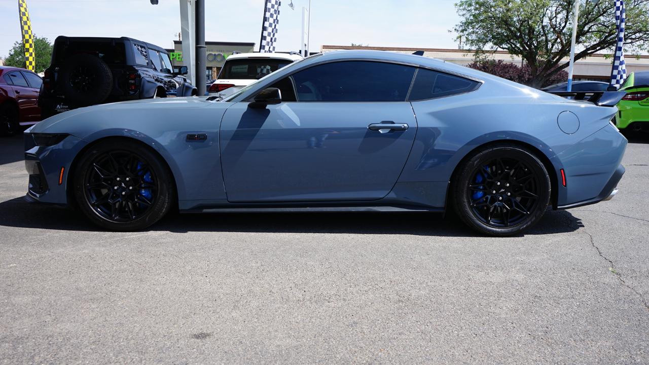 Ford Mustang GT Fastback 2024