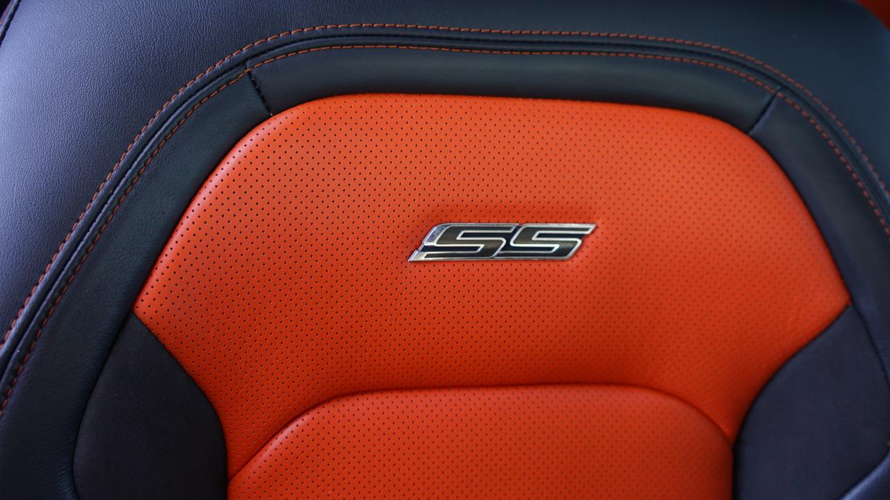Chevrolet Camaro 2dr Cpe 2SS 2018