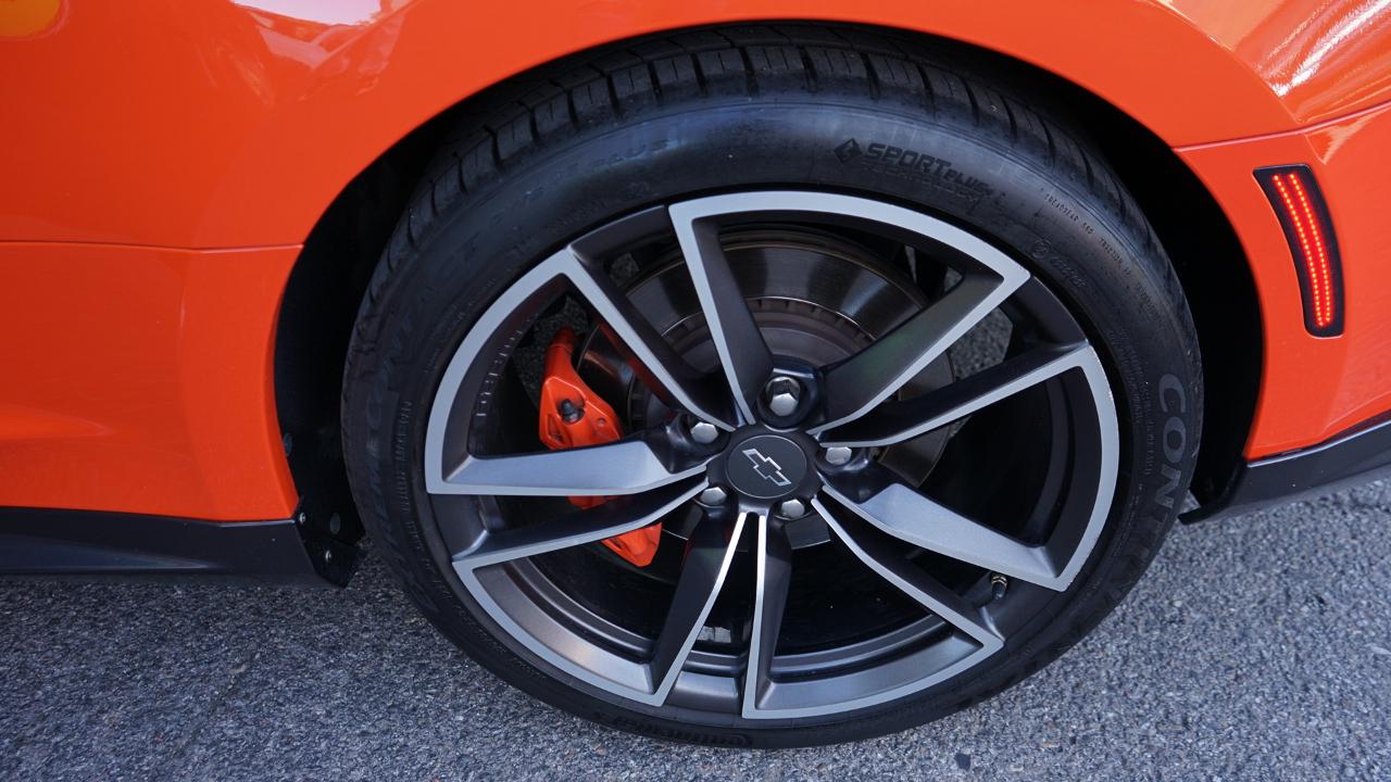 Chevrolet Camaro 2dr Cpe 2SS 2018