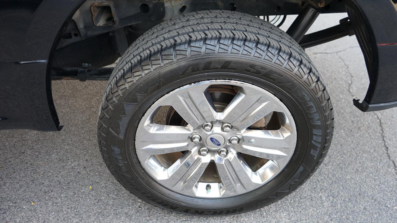 Ford F-150 4WD SuperCrew 145" XLT 2018