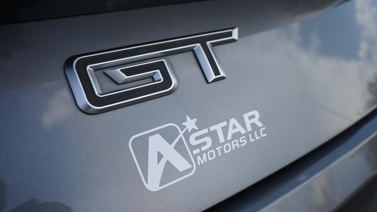 Ford Mustang GT Fastback 2025