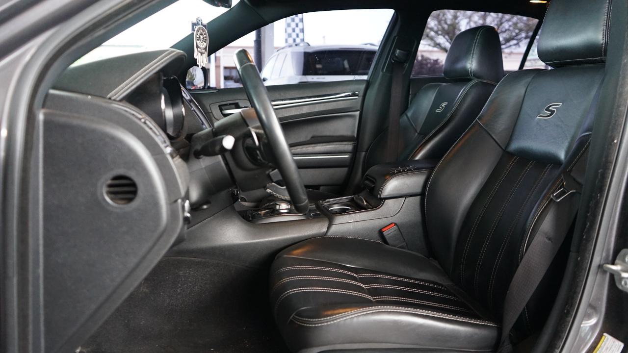 Chrysler 300 300S AWD 2020