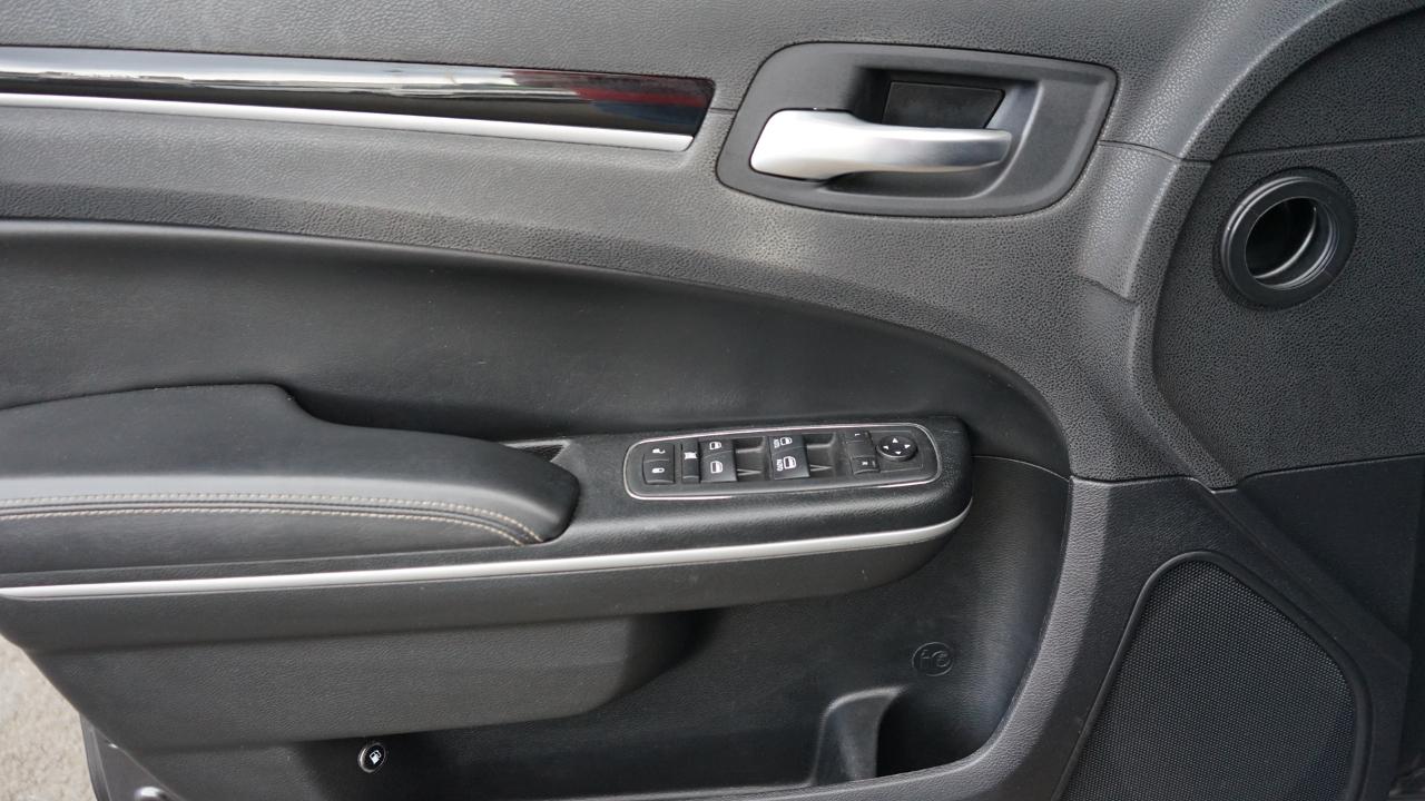 Chrysler 300 300S AWD 2020