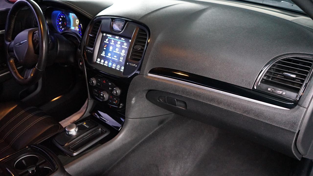 Chrysler 300 300S AWD 2020