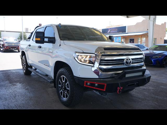 White 2016 Toyota Tundra Pickup Truck Four-Wheel Drive Automatic