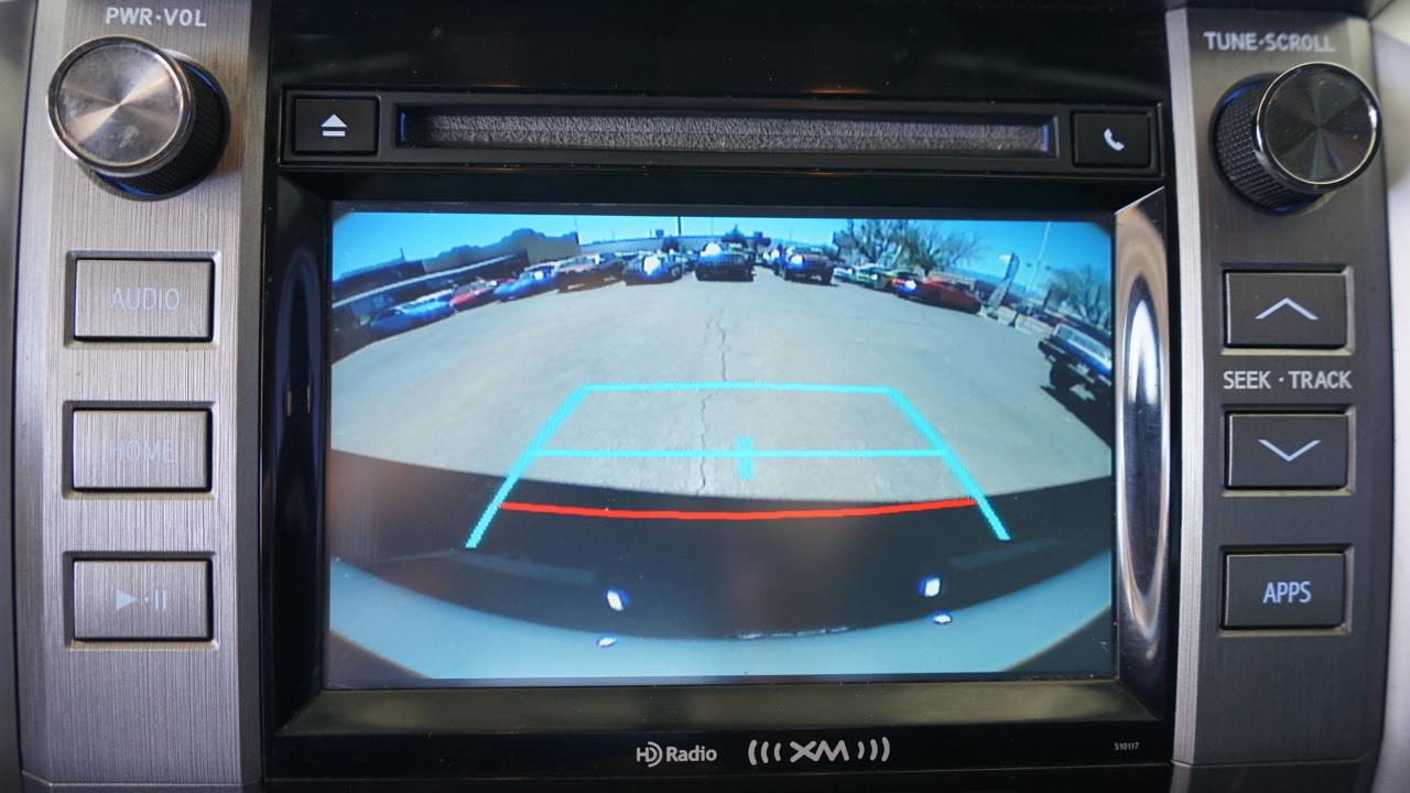 Toyota Tundra 4WD Truck CrewMax 5.7L FFV V8 6-Spd AT SR5 (Natl) 2016