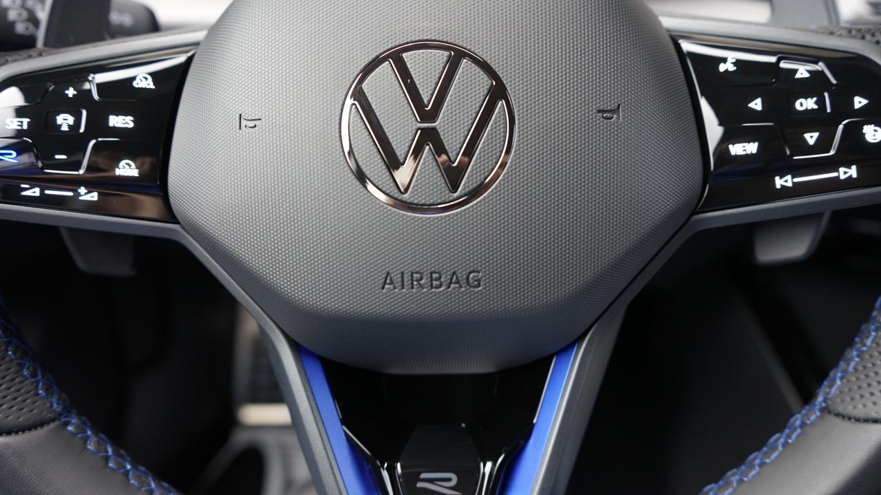 Volkswagen Golf R 2.0T DSG 2026