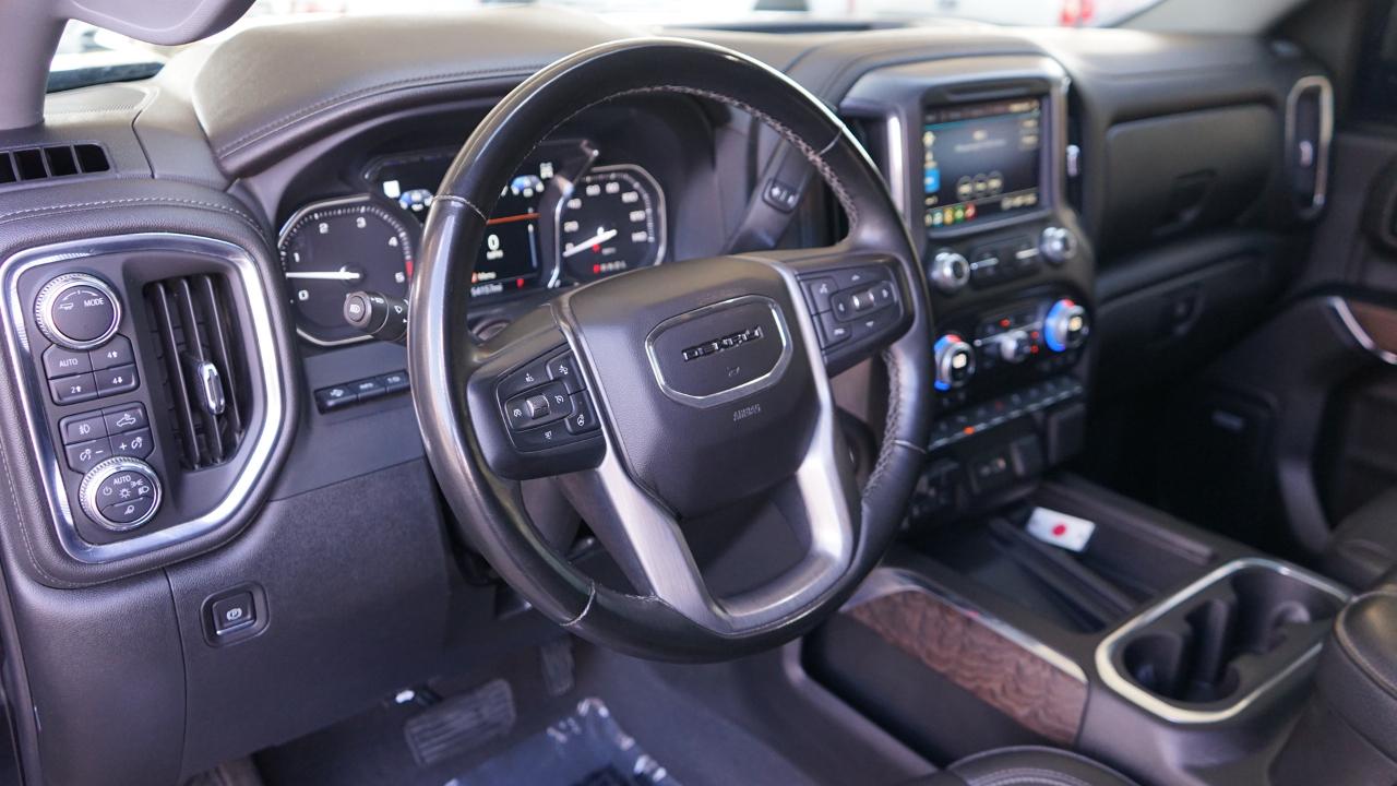 GMC Sierra 2500HD 4WD Crew Cab 159" Denali 2023