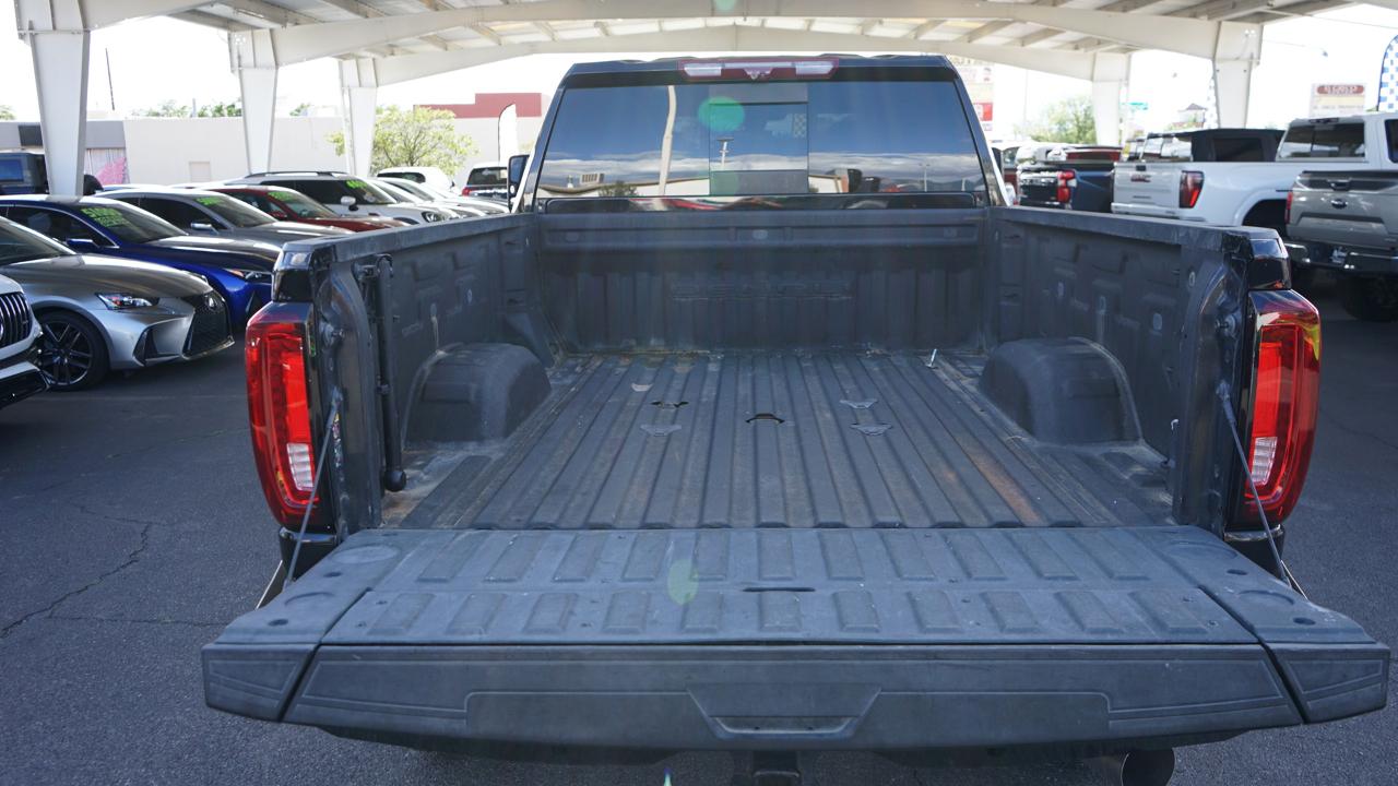 GMC Sierra 2500HD 4WD Crew Cab 159" Denali 2023