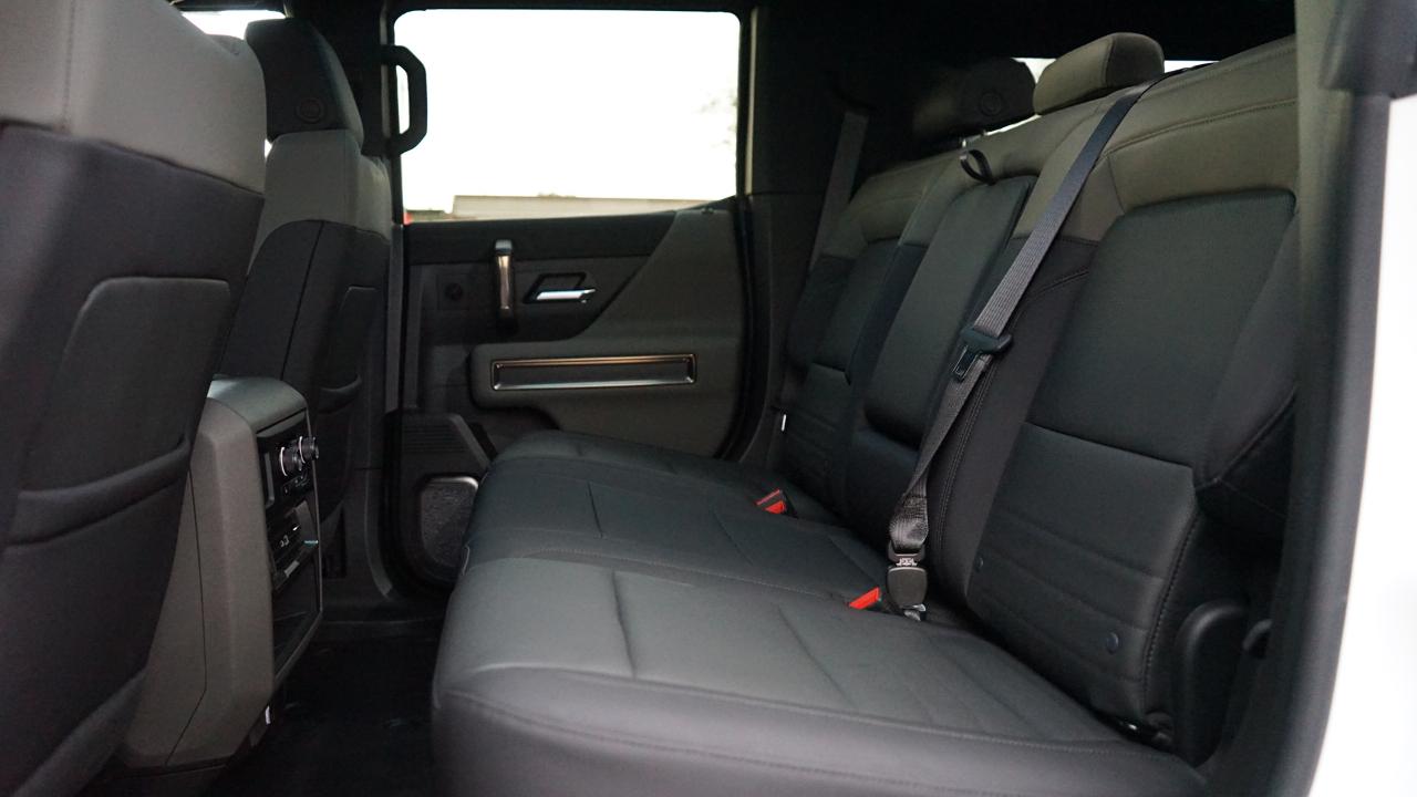 GMC HUMMER EV SUV e4WD 4dr 3X 2025