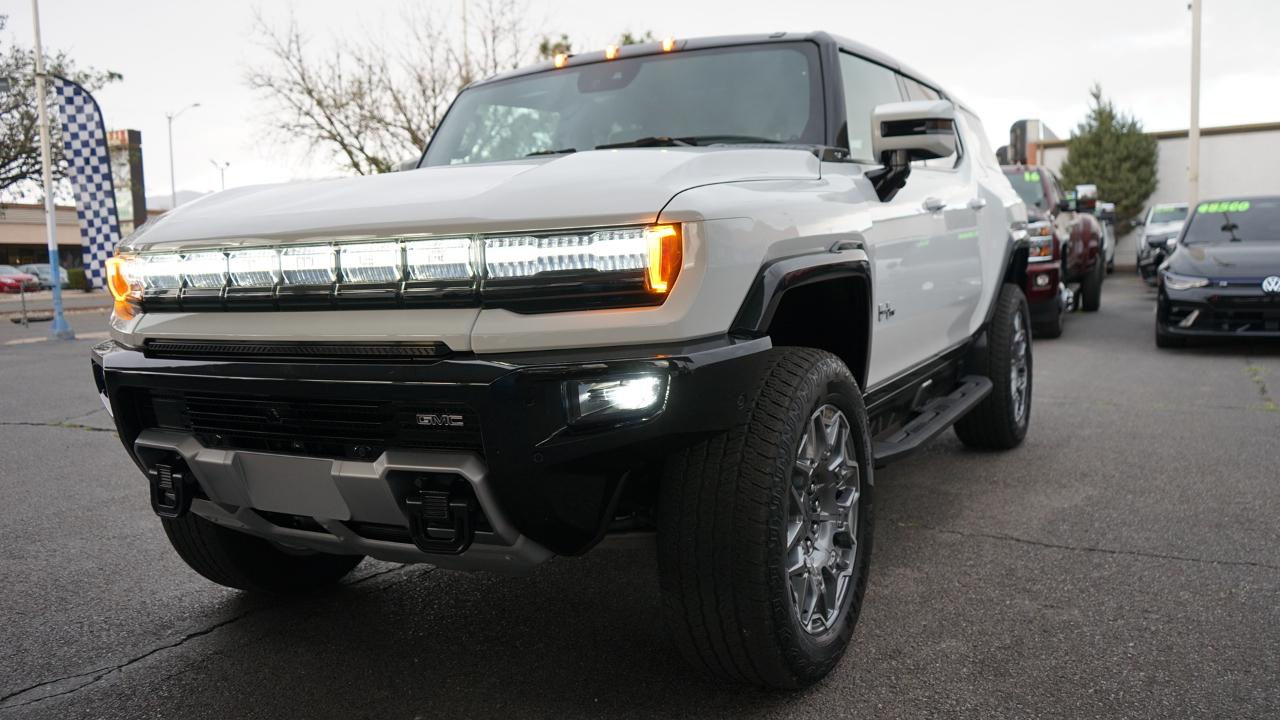 GMC HUMMER EV SUV e4WD 4dr 3X 2025