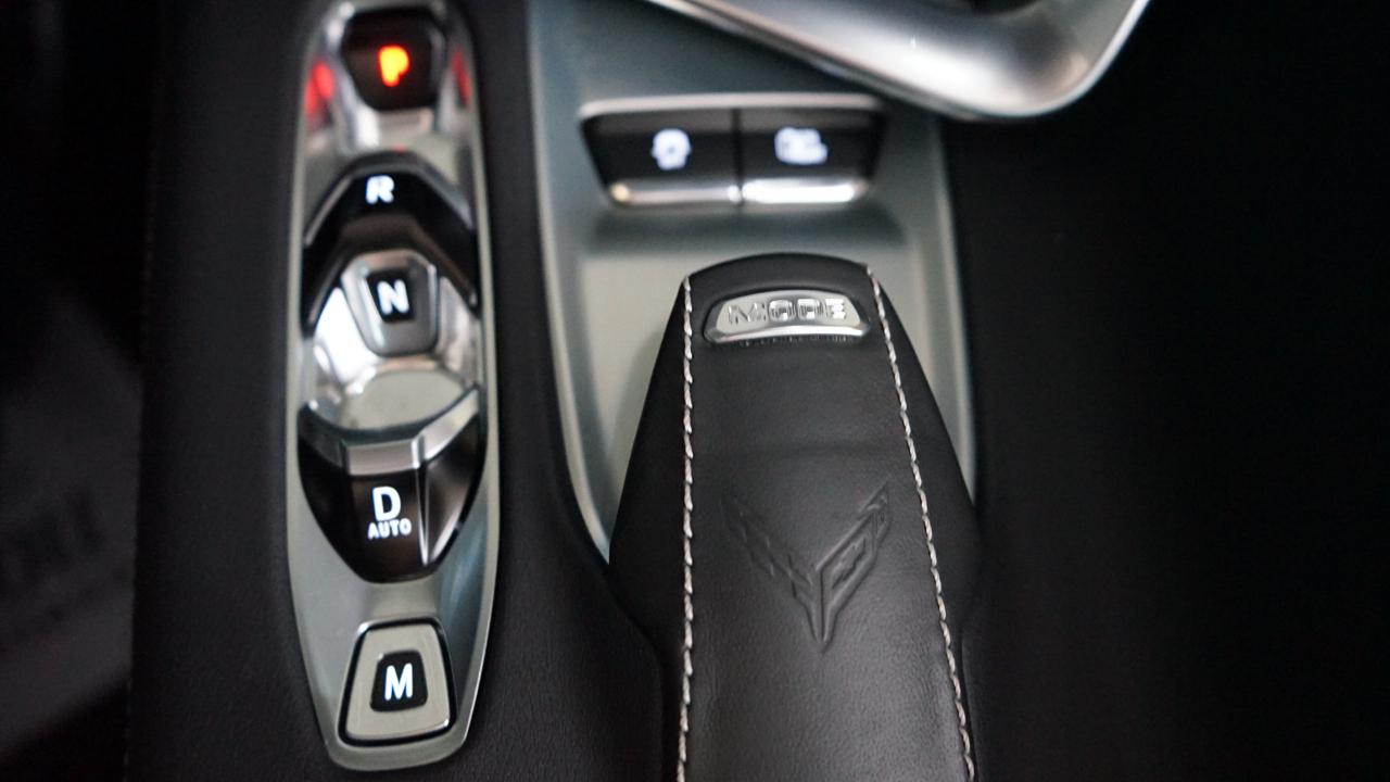 Chevrolet Corvette 2dr Stingray Cpe w/2LT 2023