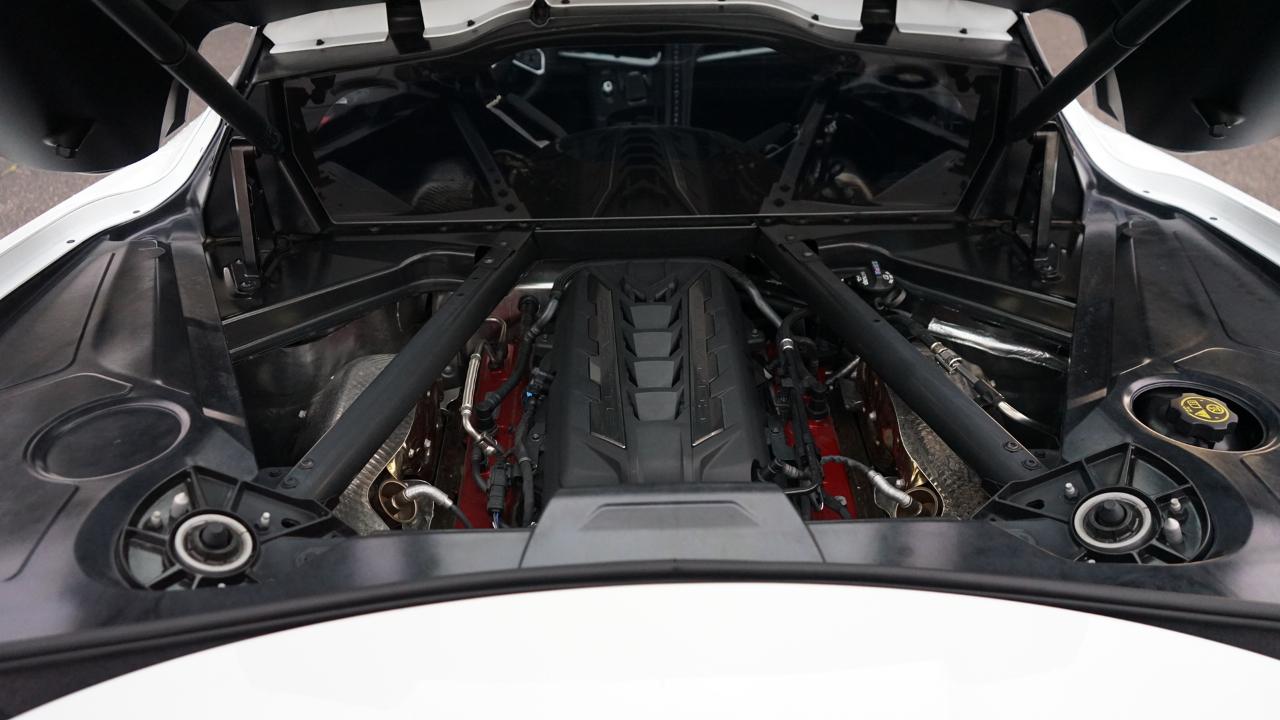 Chevrolet Corvette 2dr Stingray Cpe w/2LT 2023
