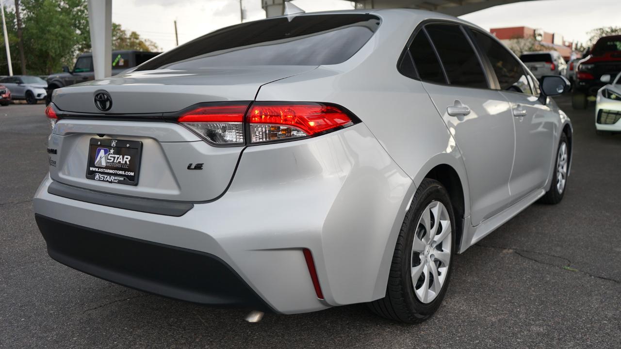 Toyota Corolla LE CVT (Natl) 2024