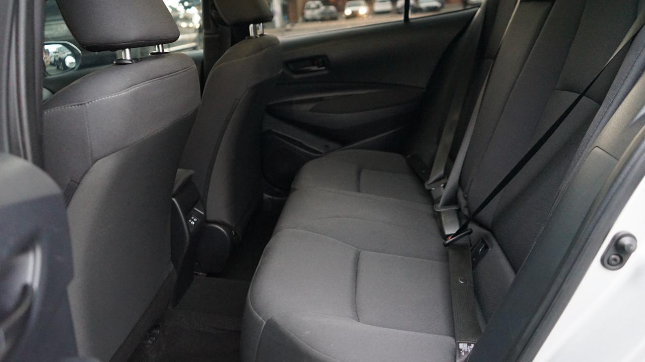 Toyota Corolla LE CVT (Natl) 2024