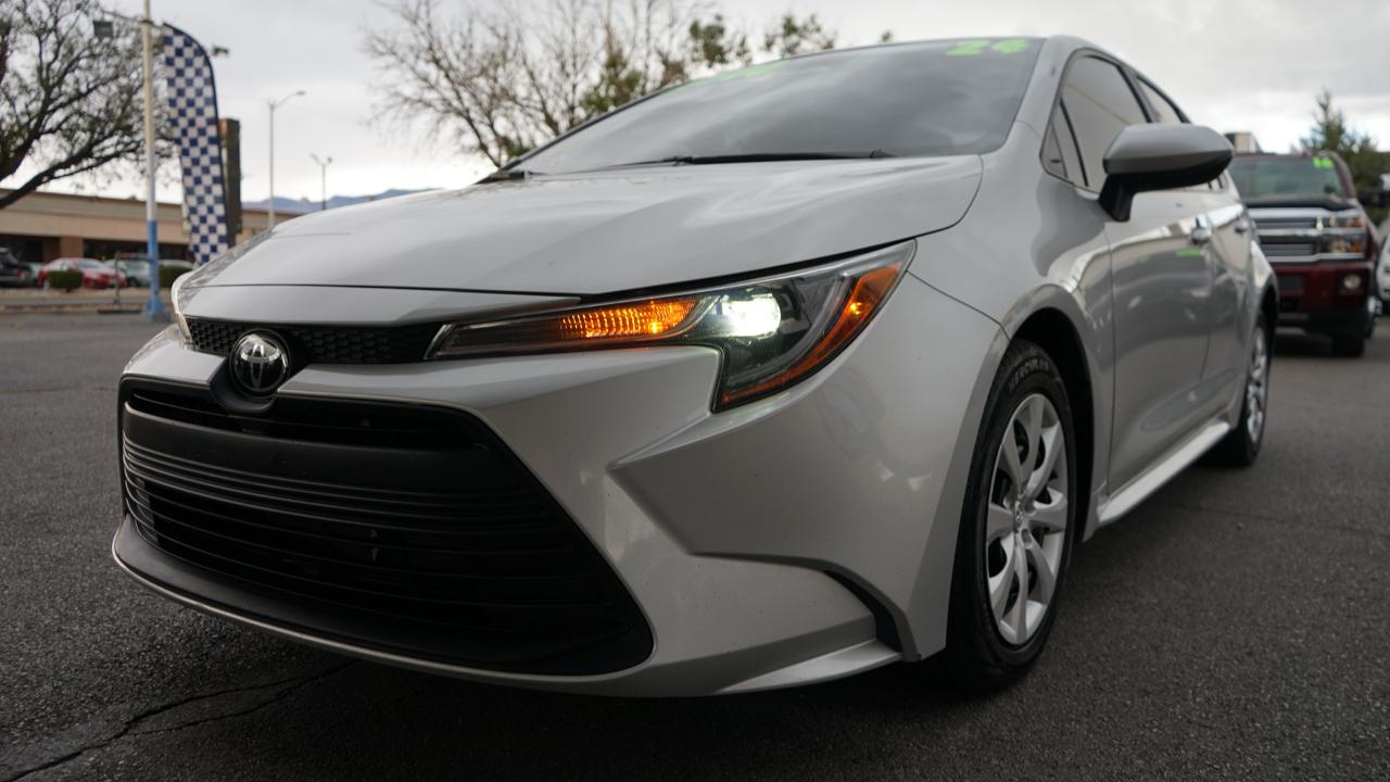 Toyota Corolla LE CVT (Natl) 2024