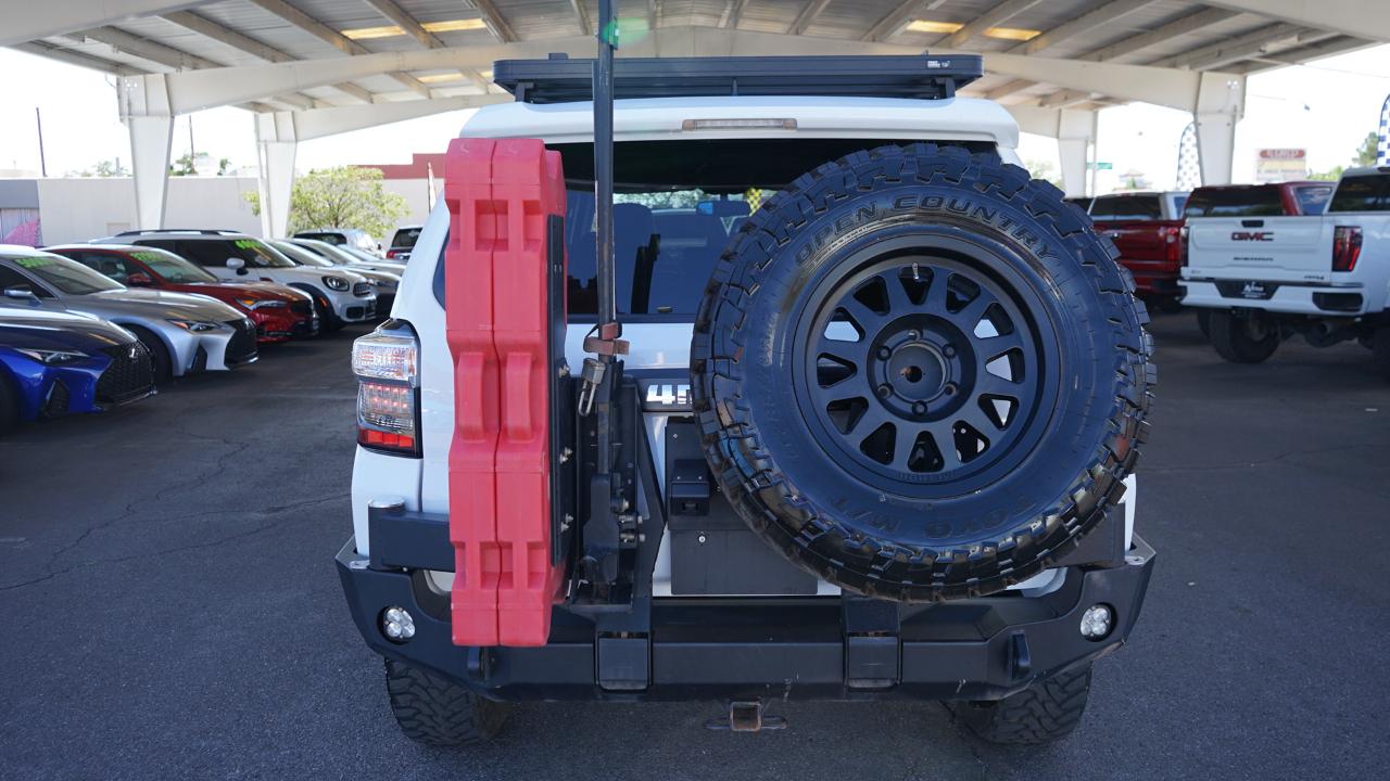 Toyota 4Runner TRD Pro 4D SUV 4X4 V6 2017