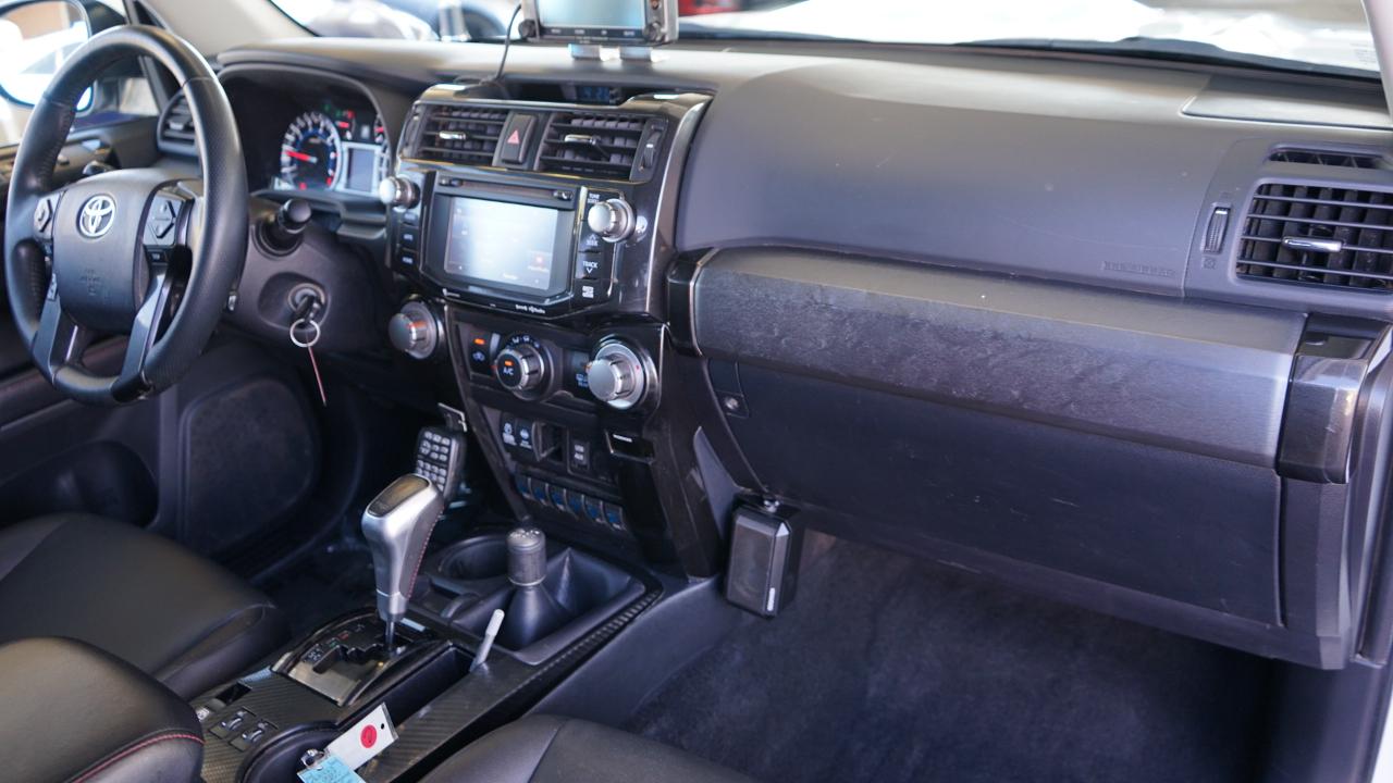 Toyota 4Runner TRD Pro 4D SUV 4X4 V6 2017