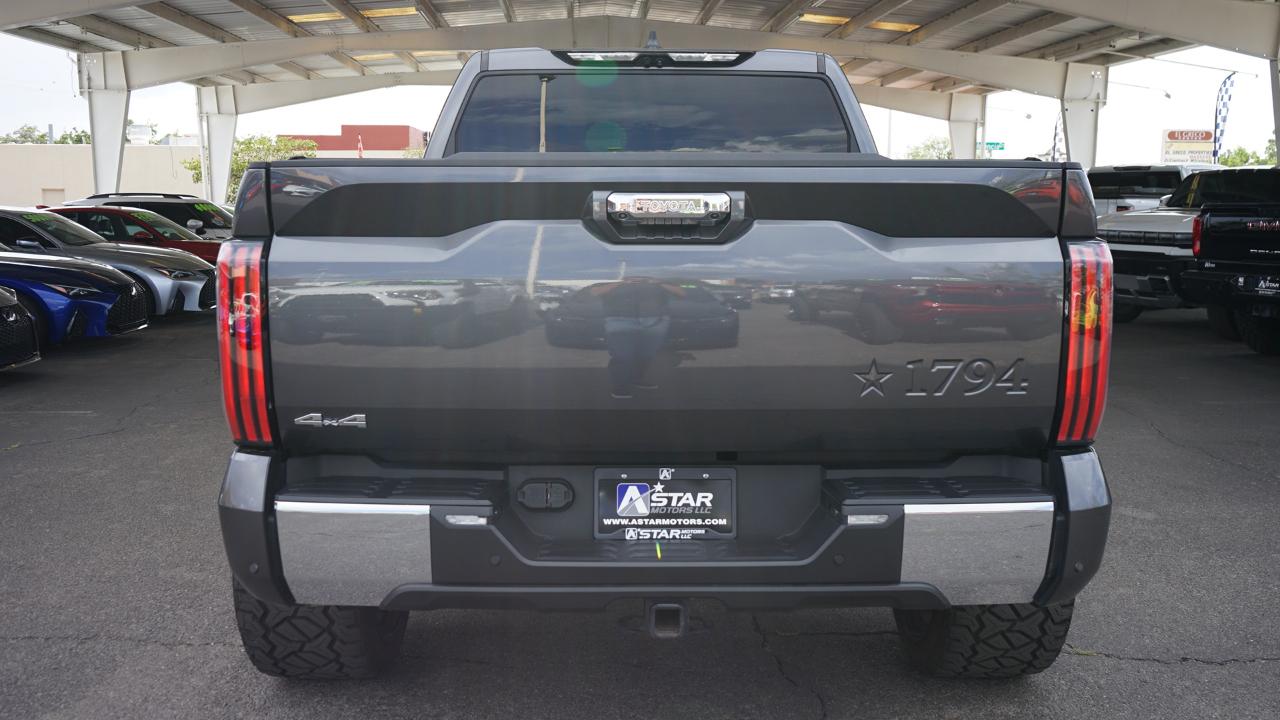 Toyota Tundra 4WD 1794 Edition CrewMax 5.5' Bed (Natl) 2025