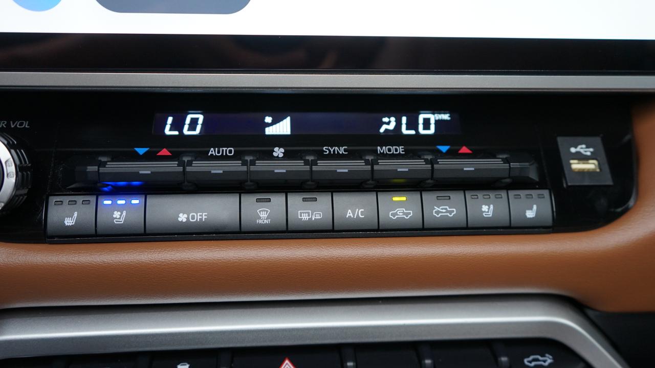 Toyota Tundra 4WD 1794 Edition CrewMax 5.5' Bed (Natl) 2025