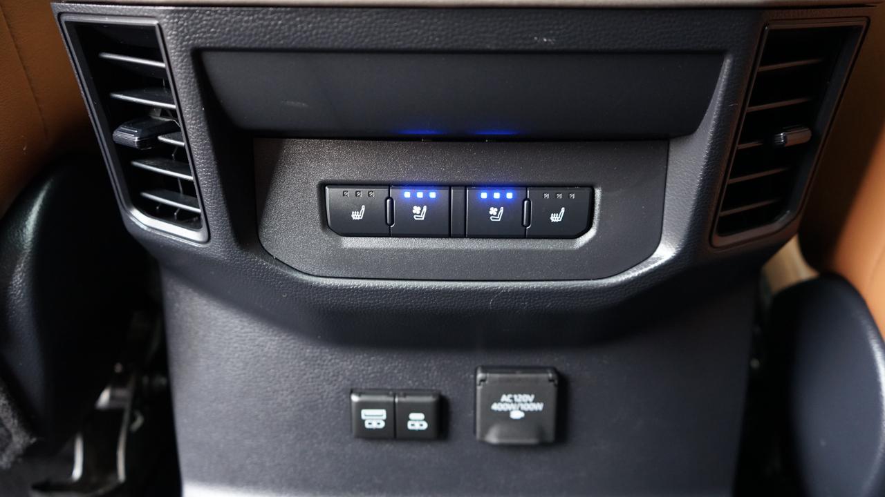 Toyota Tundra 4WD 1794 Edition CrewMax 5.5' Bed (Natl) 2025