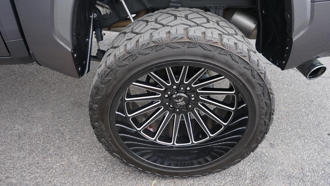 Toyota Tundra 4WD 1794 Edition CrewMax 5.5' Bed (Natl) 2025
